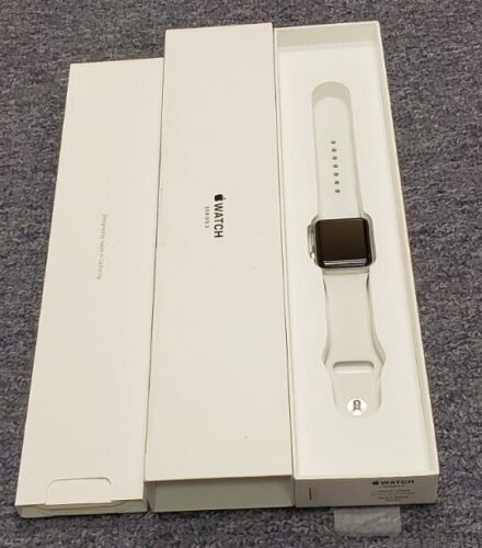 Apple Watch Series 3 38 mm Silver Case White Band Smartwatch PRISTINE IN BOX